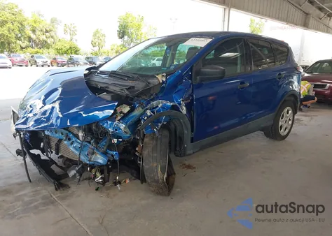 2017 Ford Escape S z USA, uszkodzony, nr VIN 1FMCU0F71HUE86078